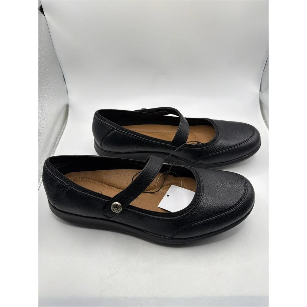 Baretraps Jurnee Flats Women's‎ Black Leather Comfort Hook & Loop. New. Size 9